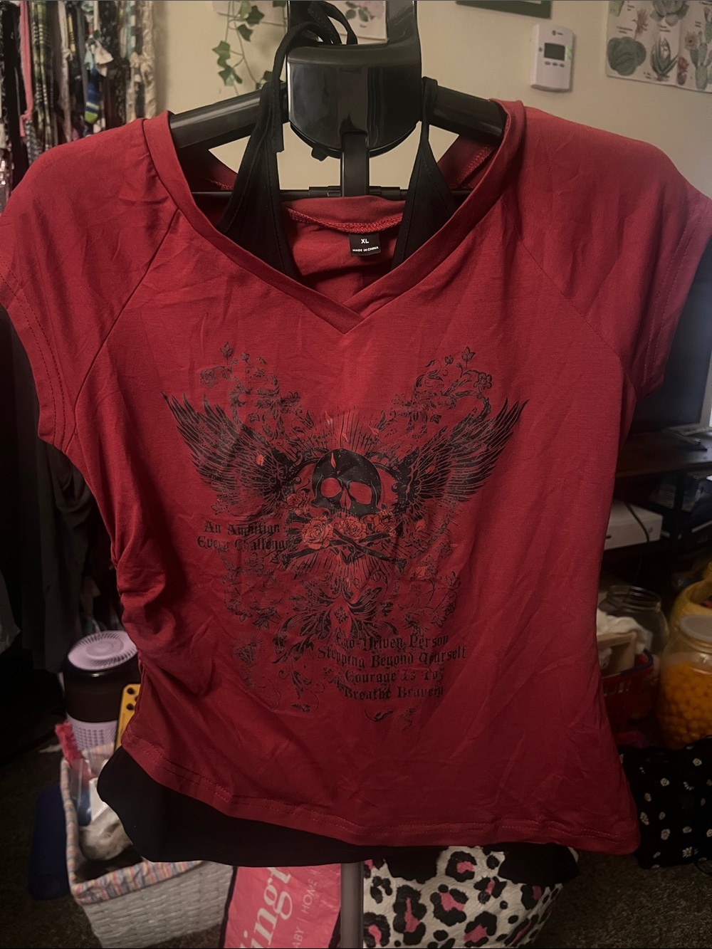 SHEIN Red Short Sleeve V-Neck Tee with Black Winged Skull Graphic